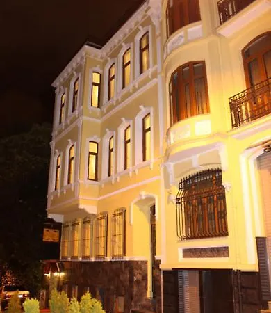 Adonis Palace Hotel