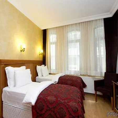 Adonis Palace 3* Istanbul