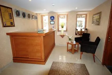 Adonis Palace Hotel 3*