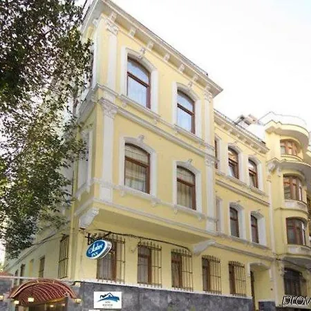 Hotel Adonis Palace