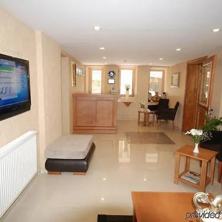 Adonis Palace Hotel